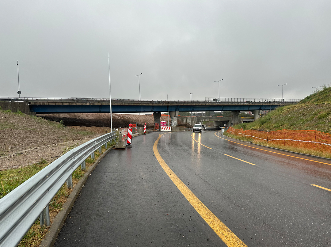 Committente:ARIA Progetto: Riqualificazione Rotonda Bergamo, svincolo A4 Esecutore dei lavori: SUARDI spa